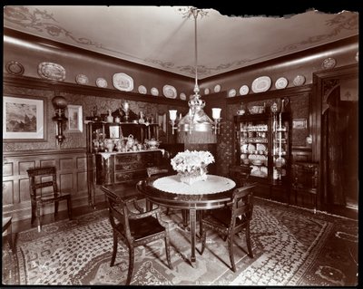 Un comedor en la residencia de la Sra. Leslie Carter en Nueva York, 1903 de Byron Company